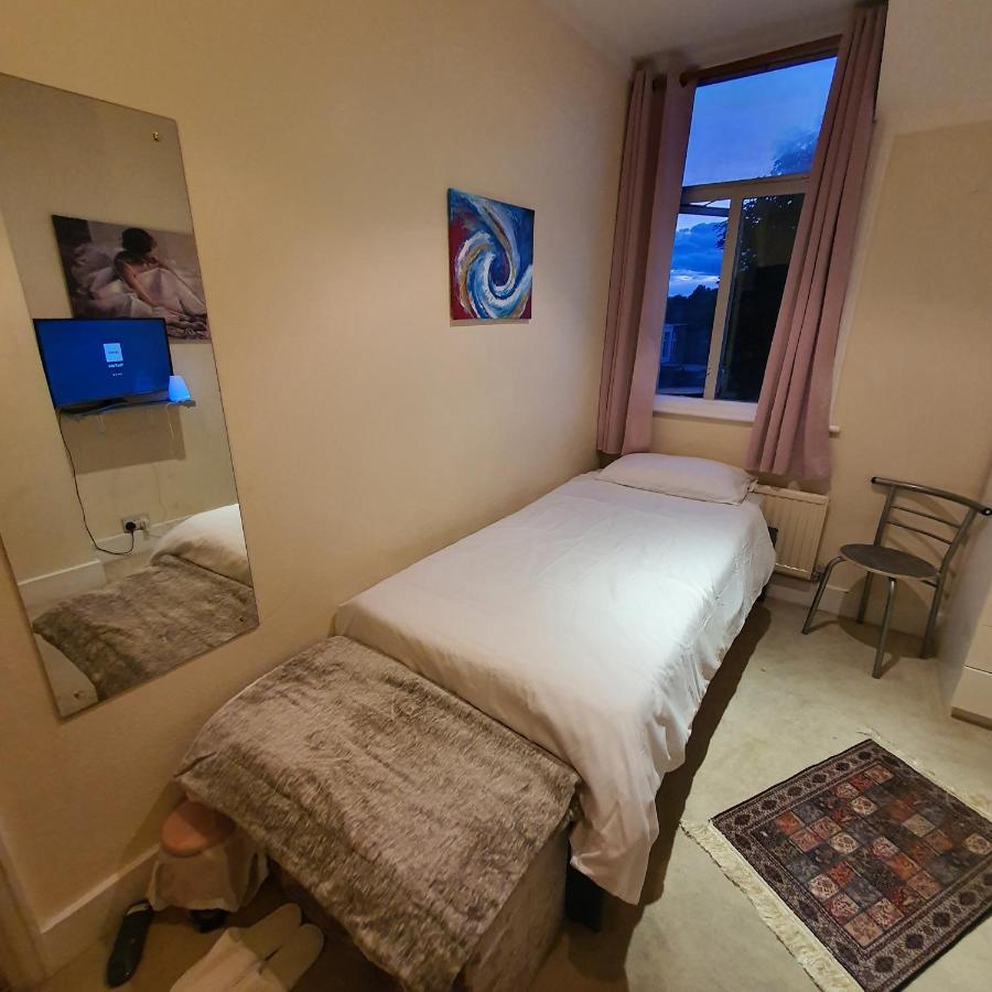 Monalisa Single Room Near Edgware Station Exterior foto